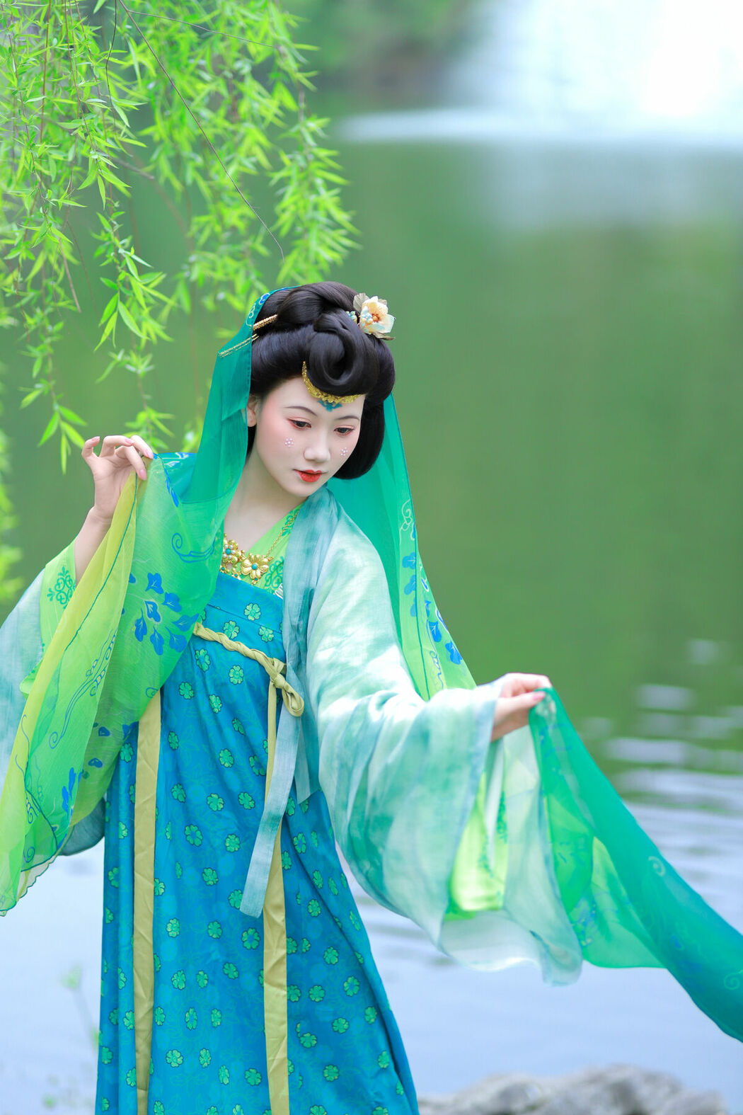 YiTuYu艺图语 Vol.9346 Er Er Er You (17P)