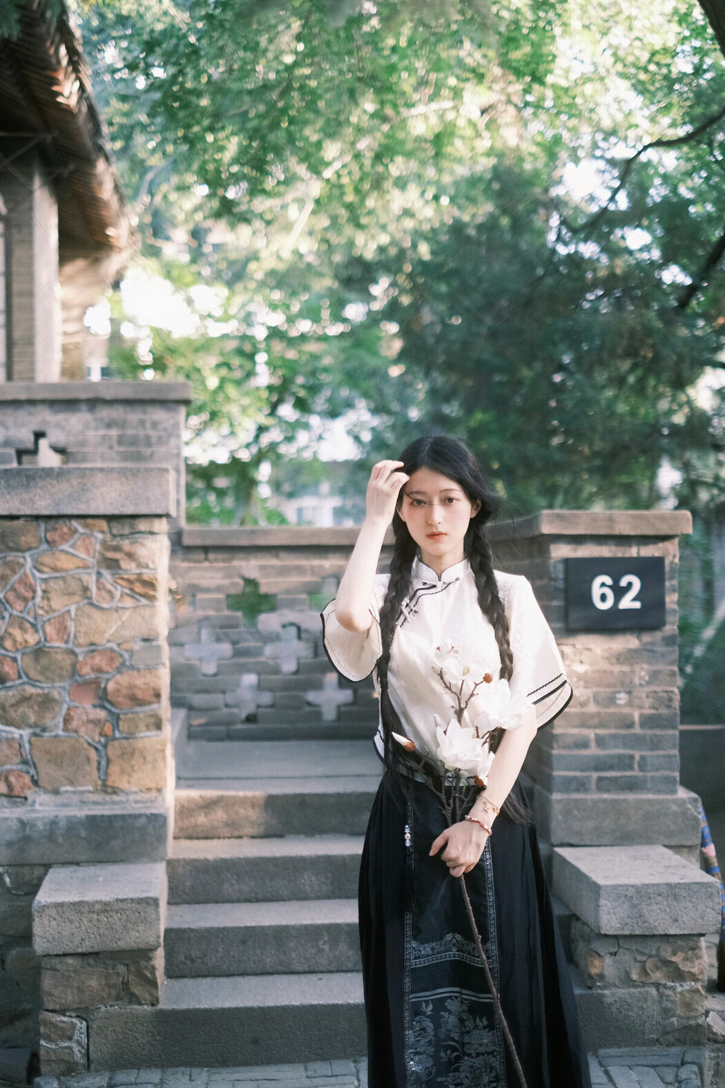 YiTuYu艺图语 Vol.9354 Xu Jia Yue (31P)