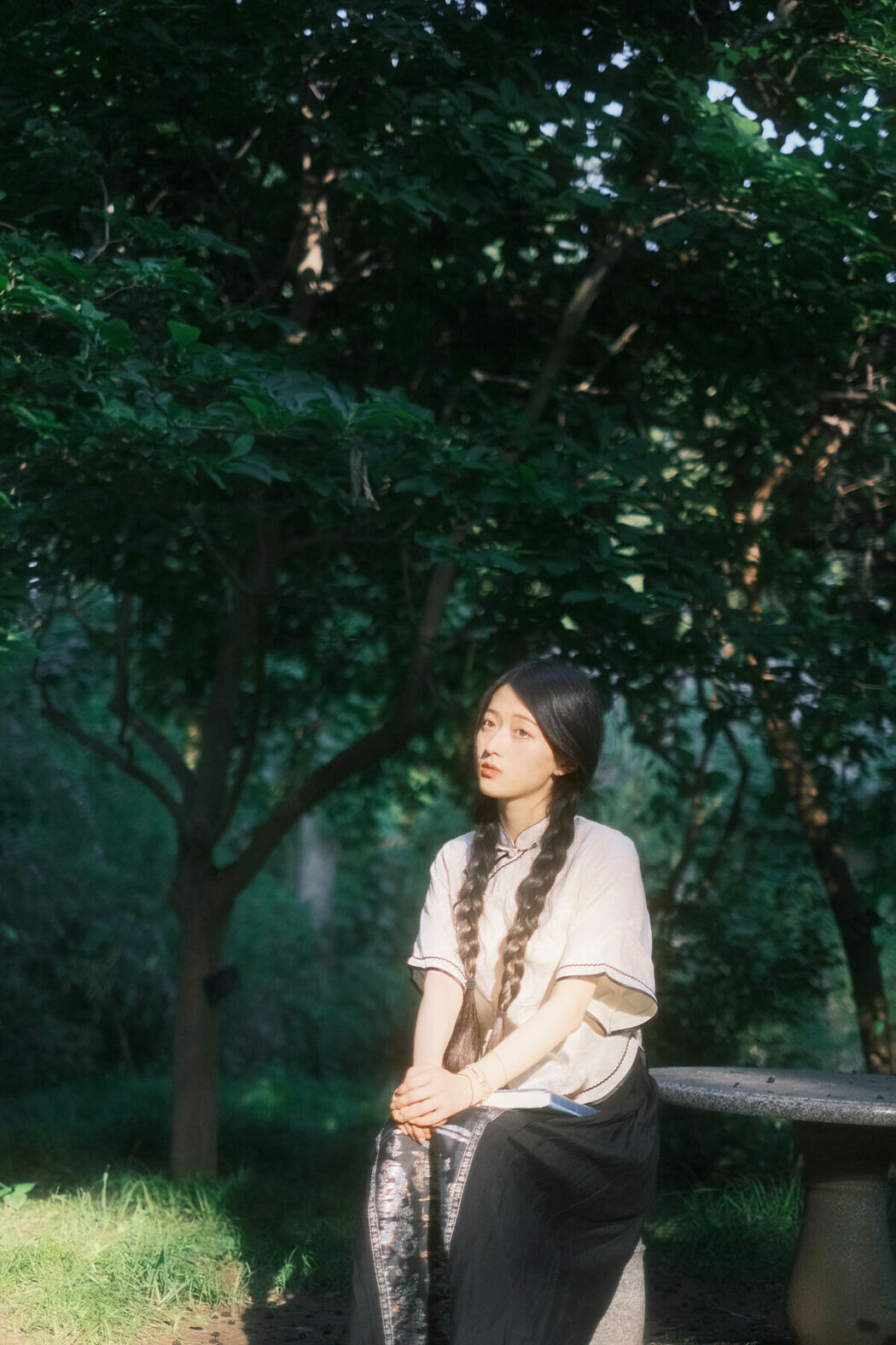 YiTuYu艺图语 Vol.9354 Xu Jia Yue (31P)