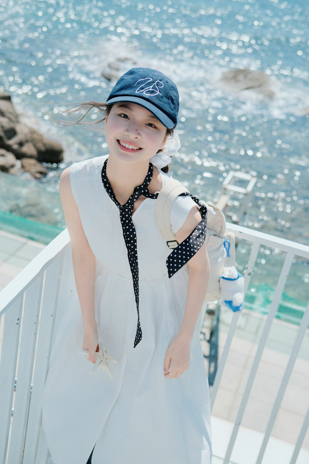 YiTuYu艺图语 Vol.9370 Ai Pai Ce Lian De Xiao Xiang (29P)