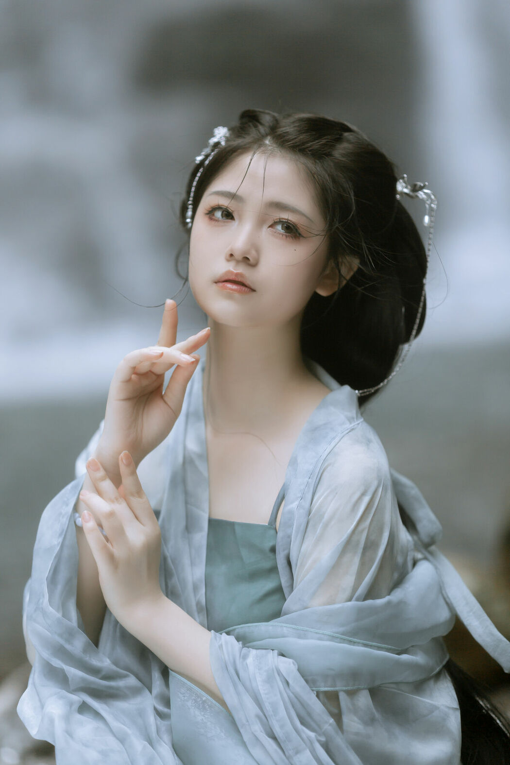 YiTuYu艺图语 Vol.9331 Qi Qi Ry (21P)