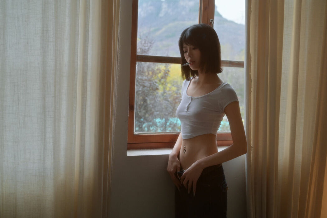 YiTuYu艺图语 Vol.9373 Jie Mo (36P)