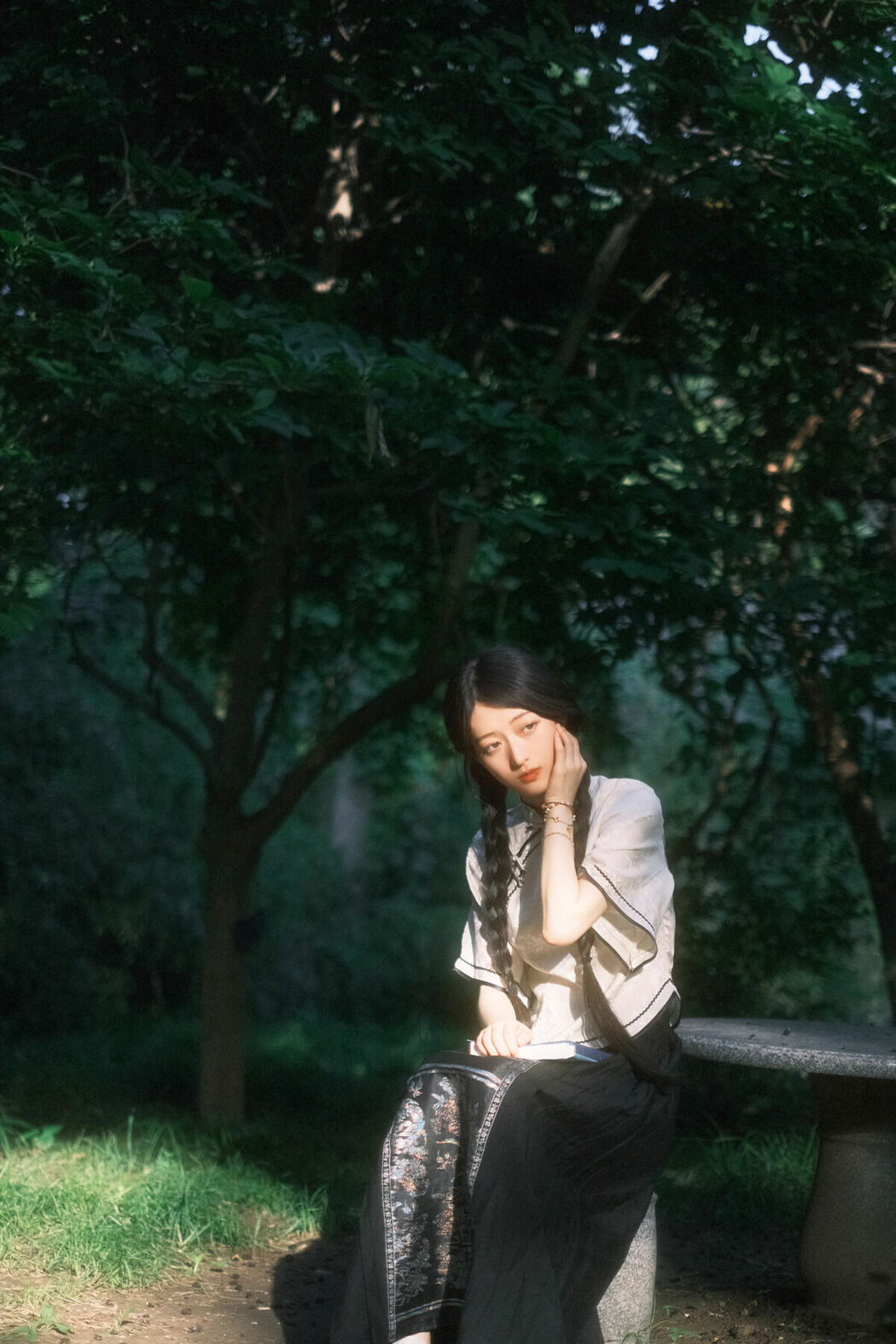 YiTuYu艺图语 Vol.9354 Xu Jia Yue (31P)