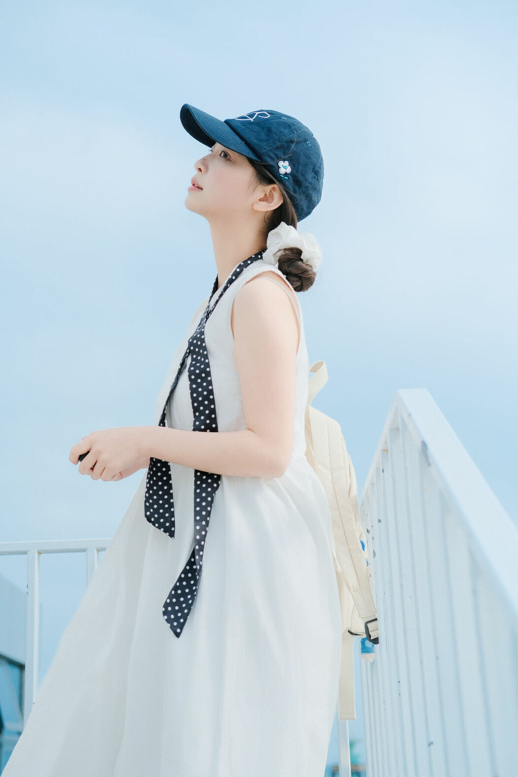 YiTuYu艺图语 Vol.9370 Ai Pai Ce Lian De Xiao Xiang (29P)