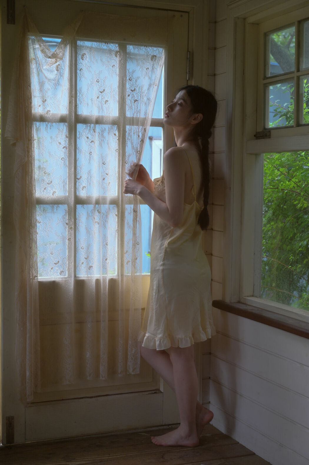 YiTuYu艺图语 Vol.9332 Yi Ming (54P)