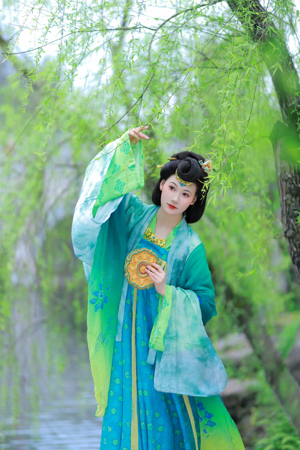 YiTuYu艺图语 Vol.9346 Er Er Er You (17P)