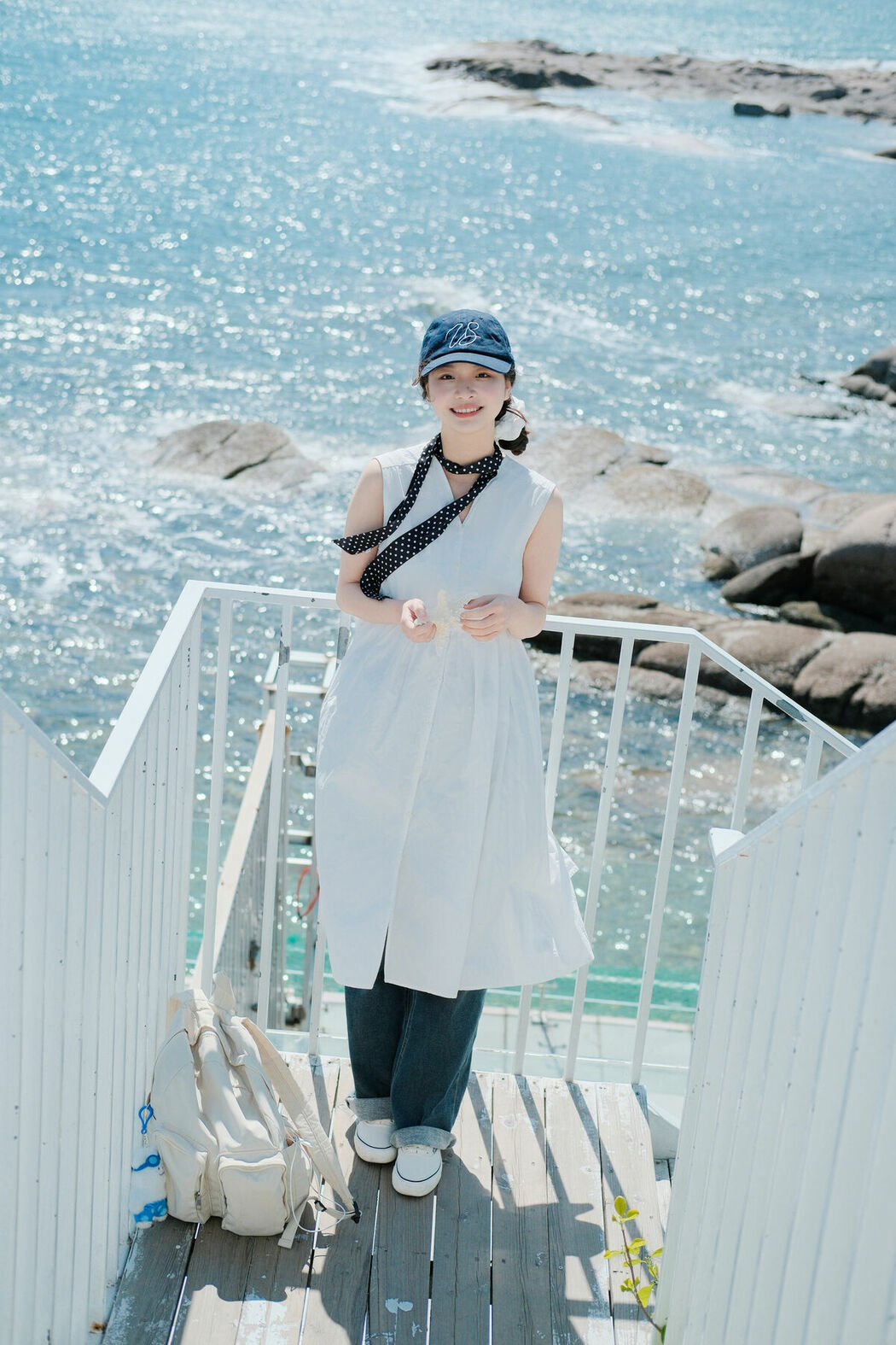 YiTuYu艺图语 Vol.9370 Ai Pai Ce Lian De Xiao Xiang (29P)