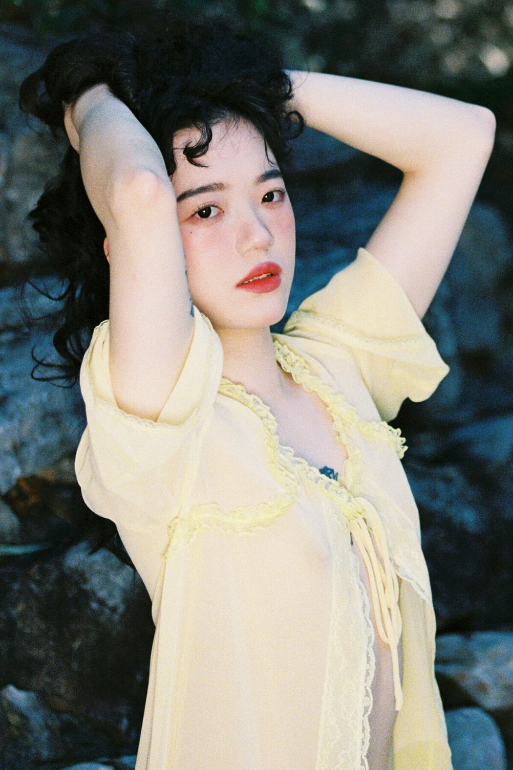 YiTuYu艺图语 Vol.9350 Shi Shi (23P) Cover Photo