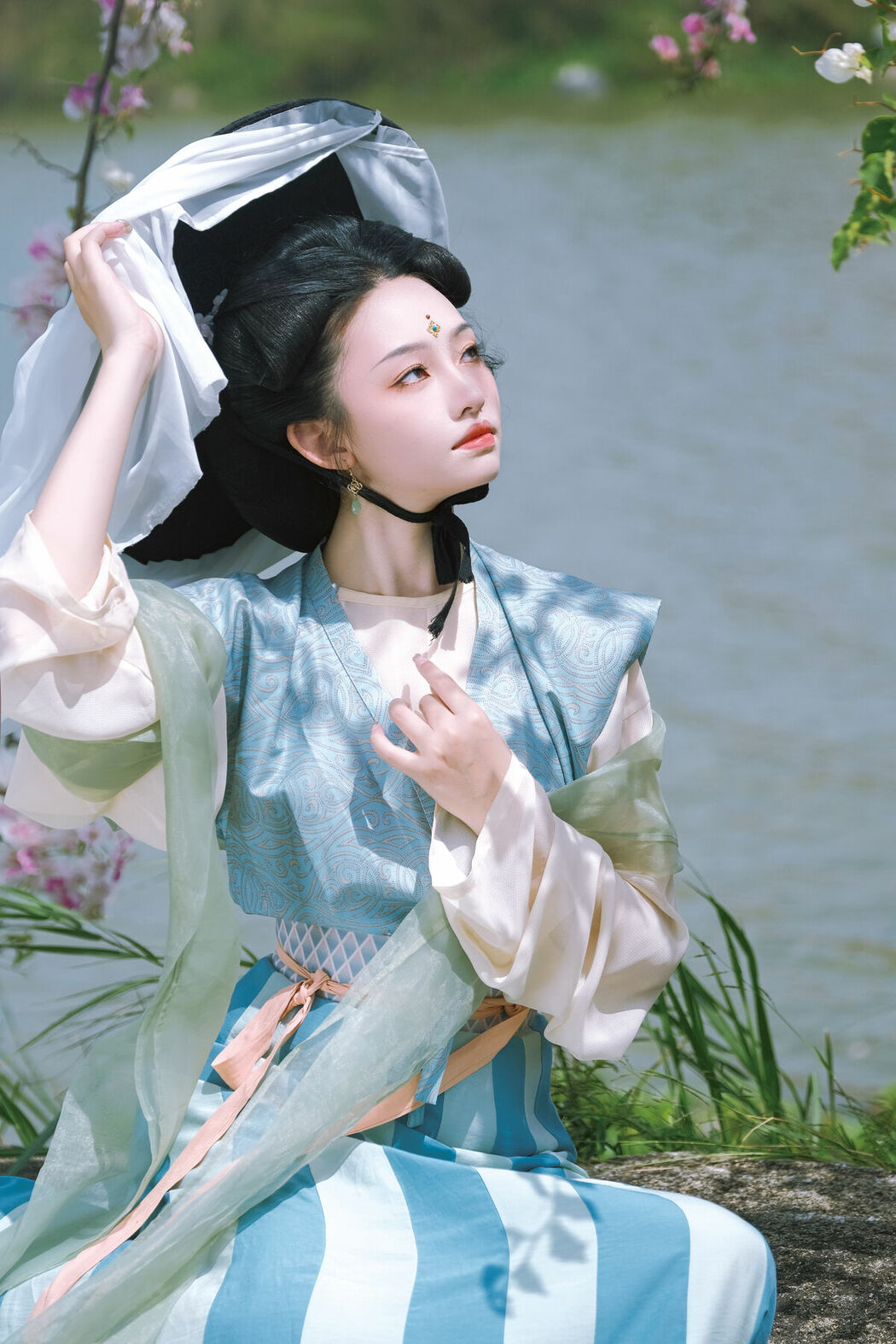 YiTuYu艺图语 Vol.9341 Xiao Lin (17P)