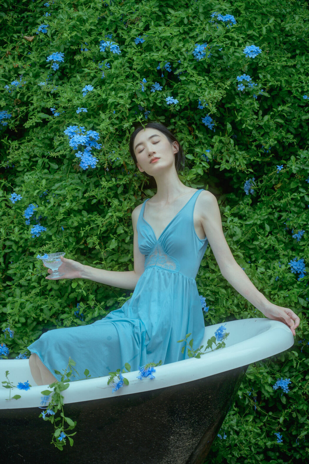 YiTuYu艺图语 Vol.9320 A Ji Yuan Zi (15P)