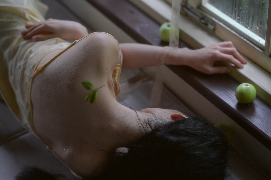 YiTuYu艺图语 Vol.9332 Yi Ming (54P)