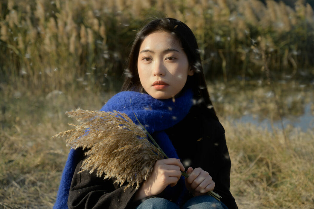 YiTuYu艺图语 Vol.9334 Ban Ge Yue Liang (18P)