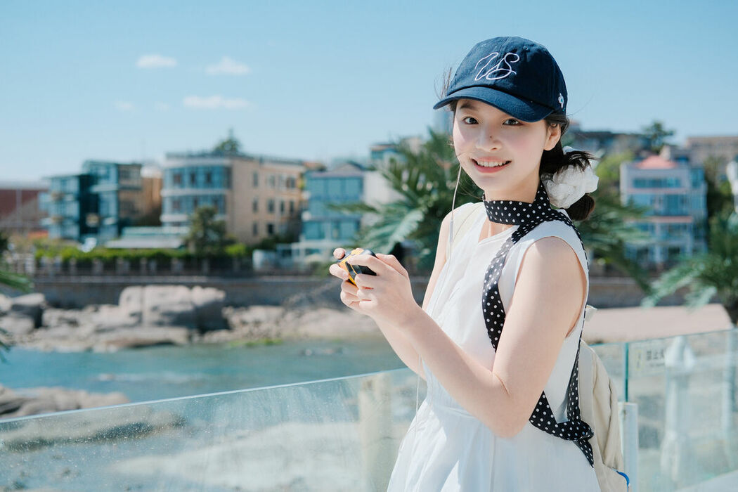 YiTuYu艺图语 Vol.9370 Ai Pai Ce Lian De Xiao Xiang (29P)