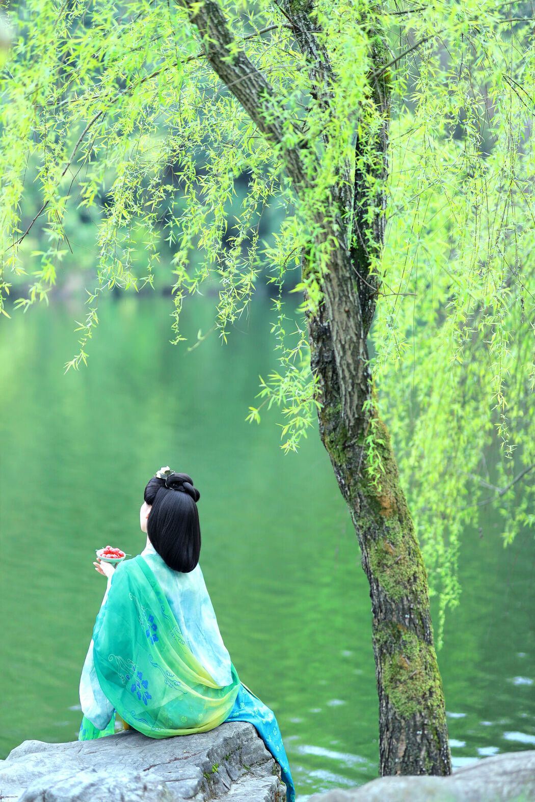 YiTuYu艺图语 Vol.9346 Er Er Er You (17P)