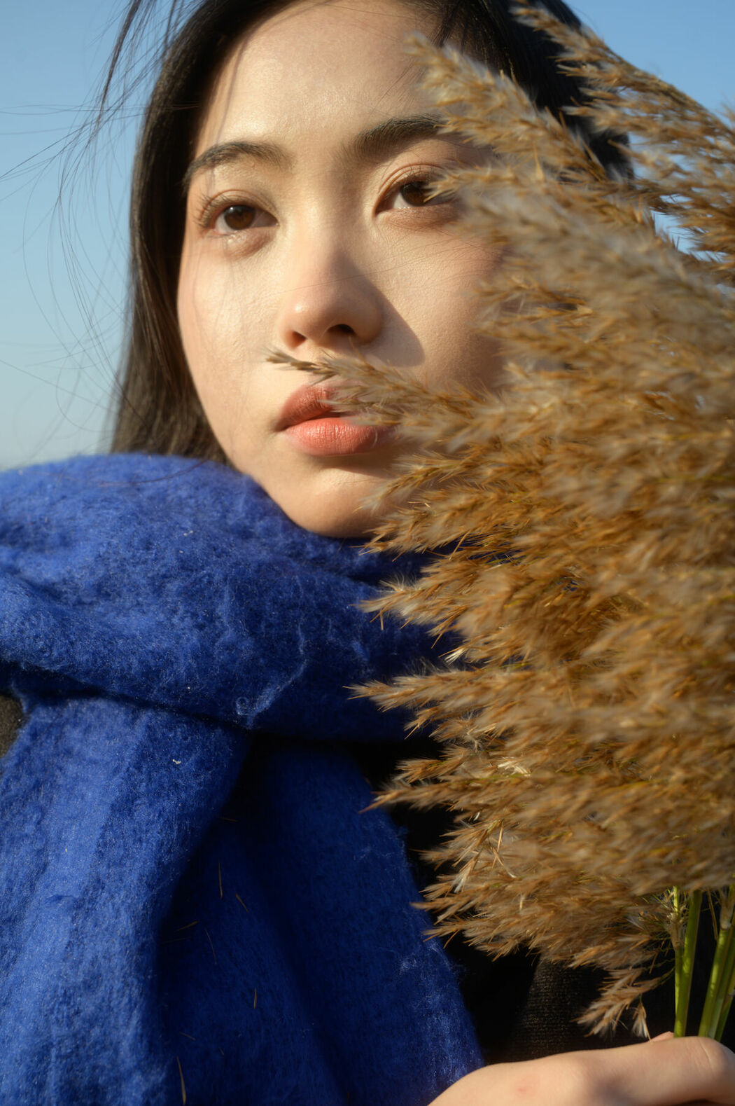 YiTuYu艺图语 Vol.9334 Ban Ge Yue Liang (18P)