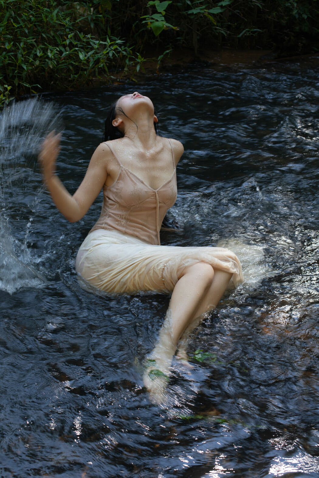 YiTuYu艺图语 Vol.9348 Qian Hane (14P)