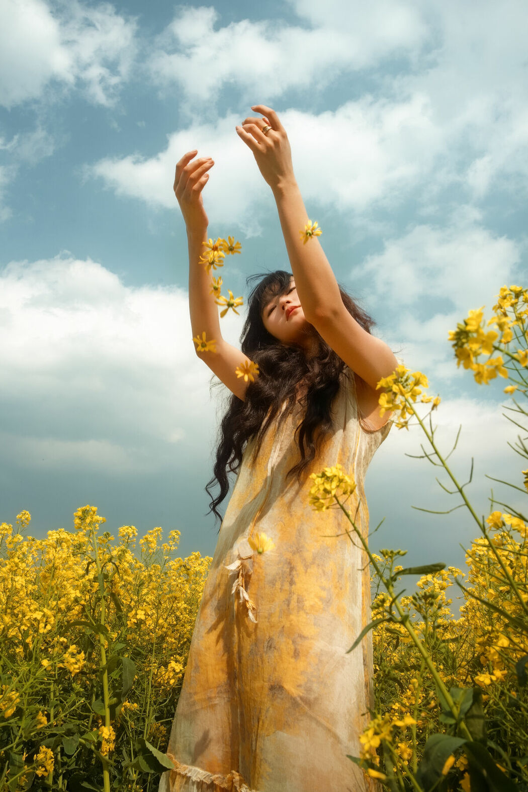 YiTuYu艺图语 Vol.9349 Nan Er (18P)