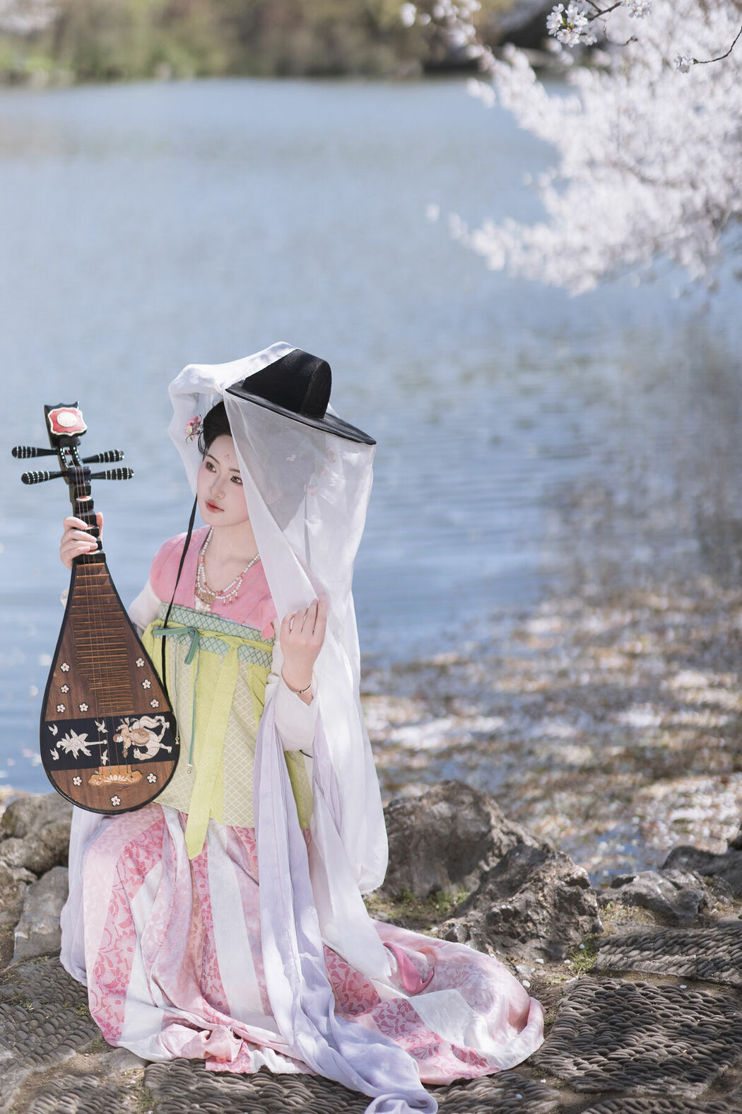 YiTuYu艺图语 Vol.9360 Shi Shuang Ling A (67P)