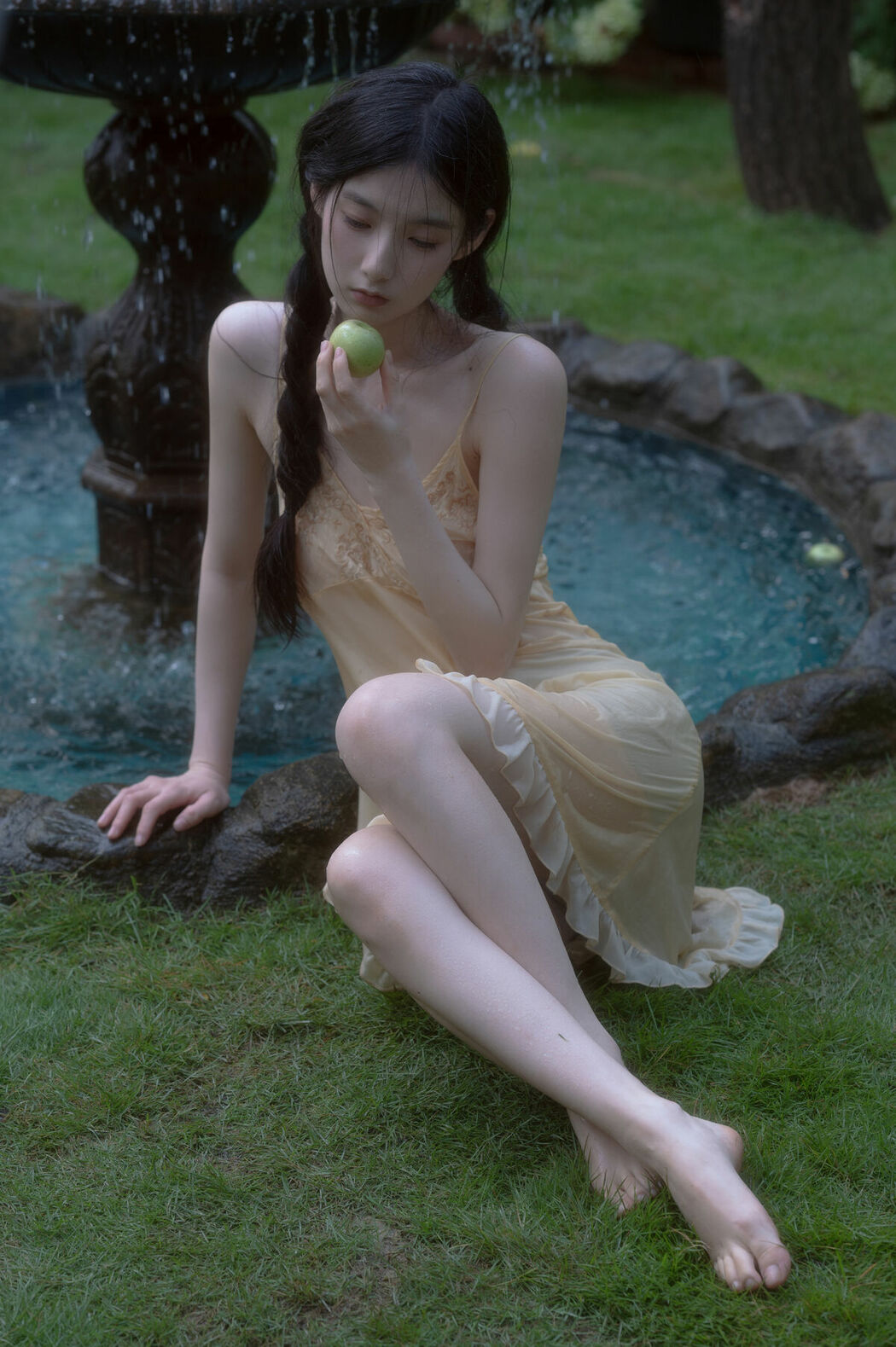 YiTuYu艺图语 Vol.9332 Yi Ming (54P)