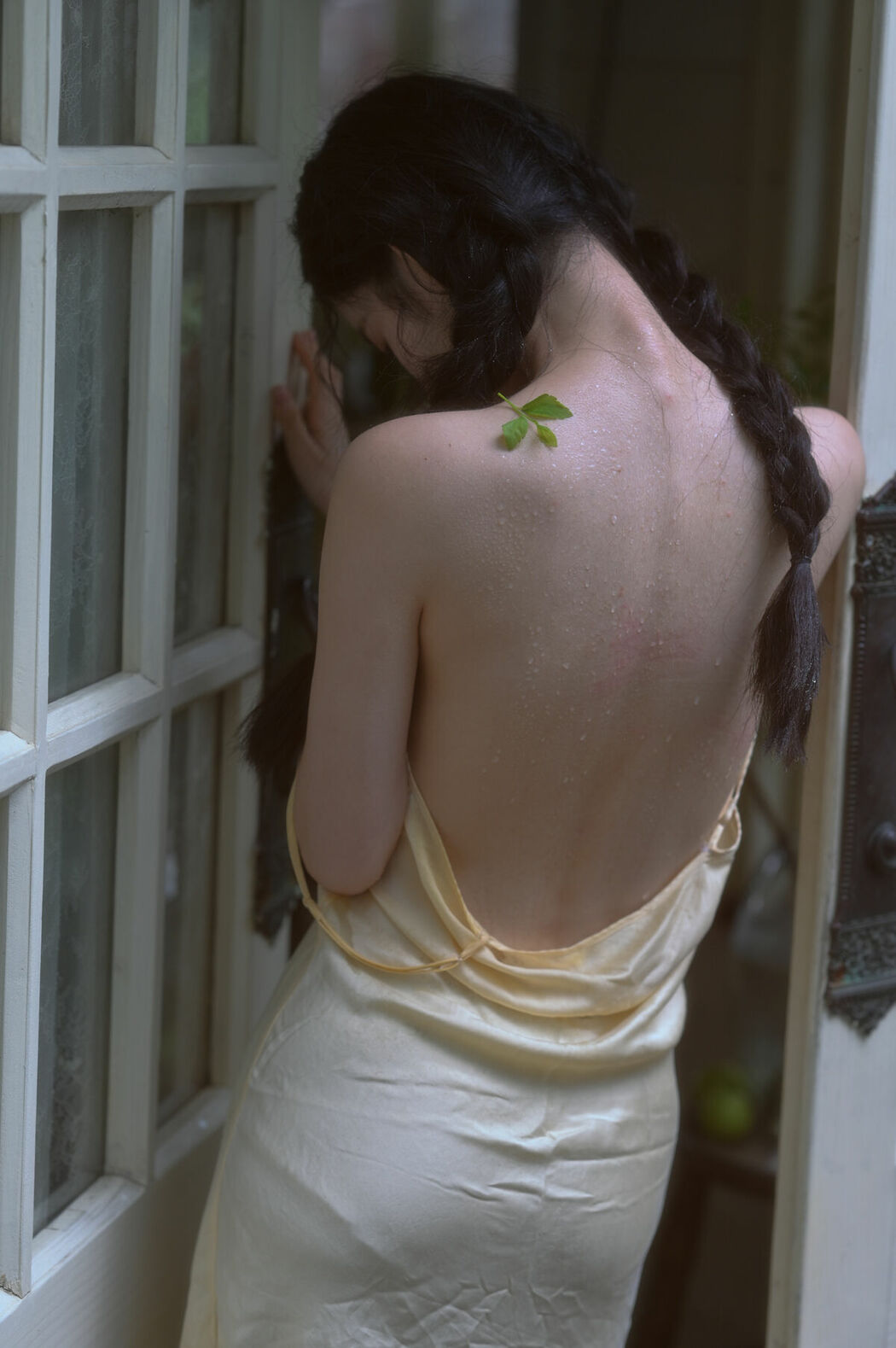 YiTuYu艺图语 Vol.9332 Yi Ming (54P)