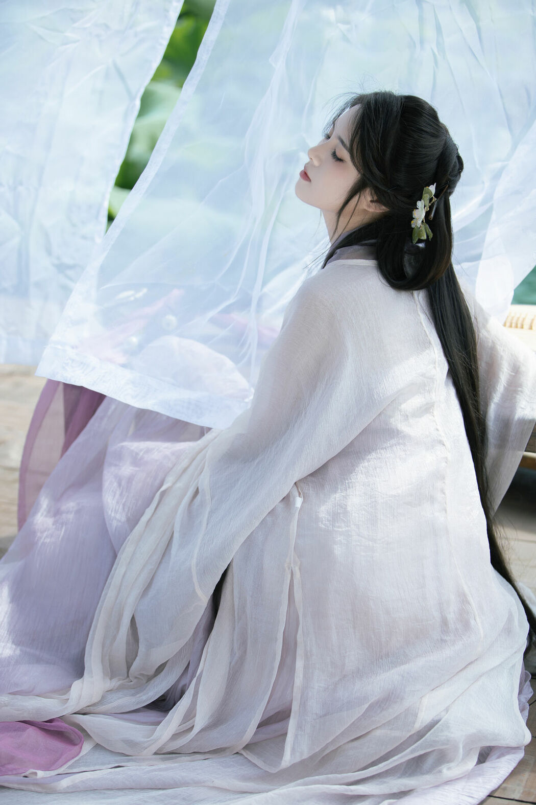 YiTuYu艺图语 Vol.9386 San Ye Jiang Jiang (44P)