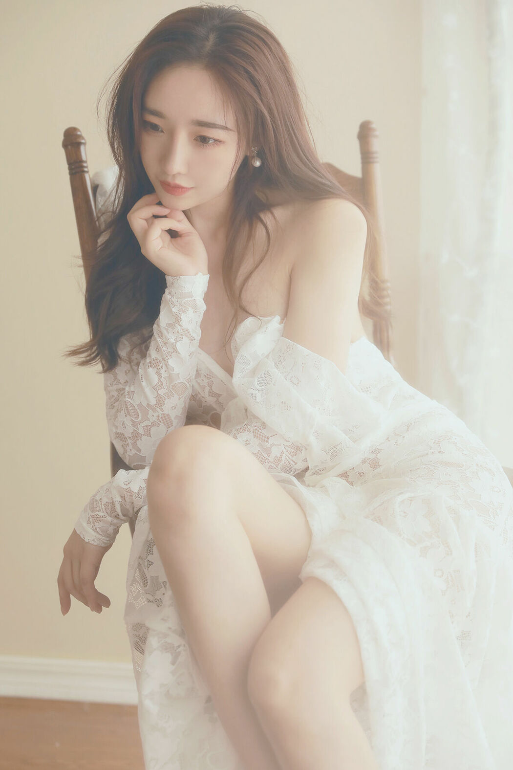 YiTuYu艺图语 Vol.9394 Li Ling Yu (15P) Cover Photo