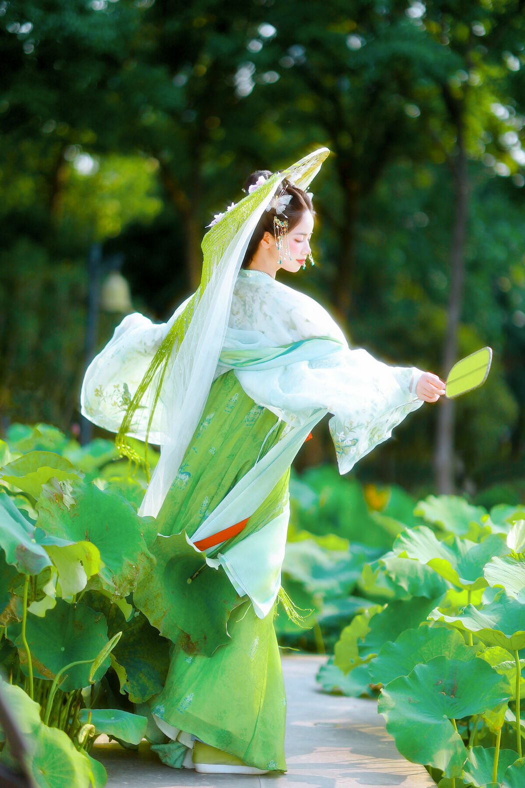 YiTuYu艺图语 Vol.9376 Xiao Du Tong Xue (64P)