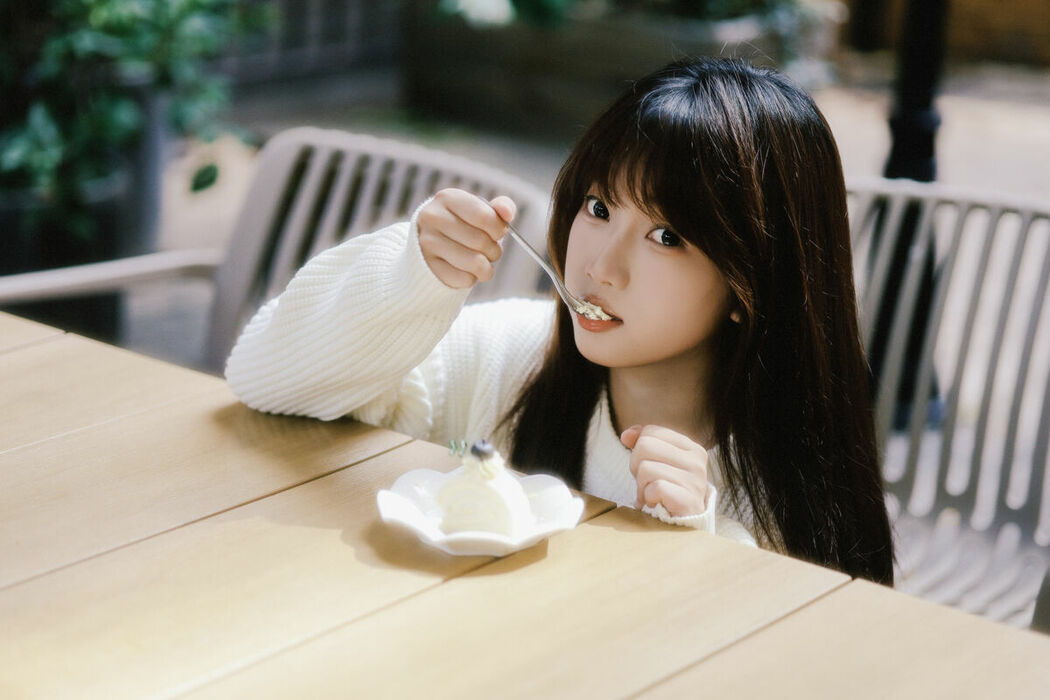 YiTuYu艺图语 Vol.9378 cc (14P)