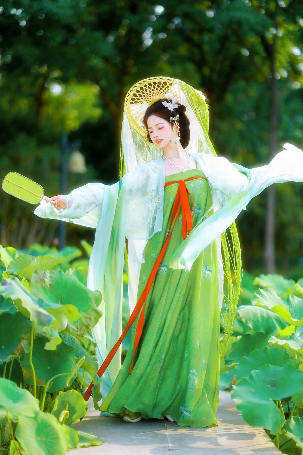 YiTuYu艺图语 Vol.9376 Xiao Du Tong Xue (64P)