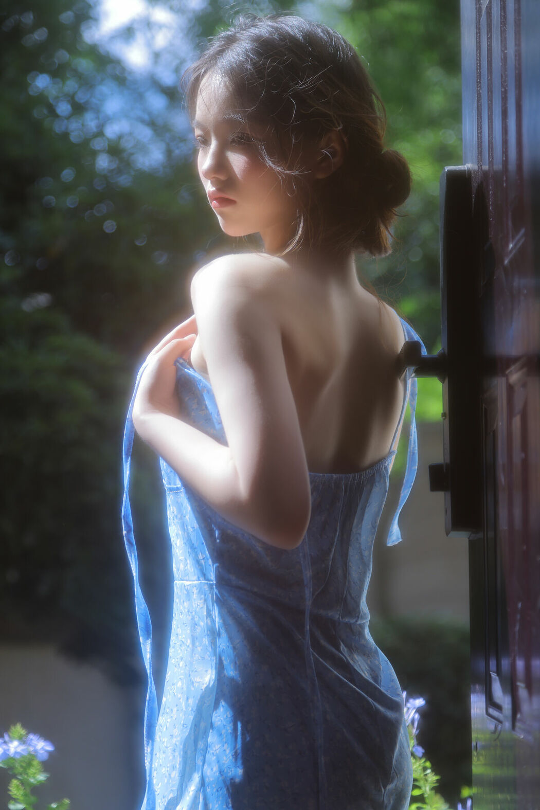 YiTuYu艺图语 Vol.9384 Bu Shi Jiang Zi (23P)