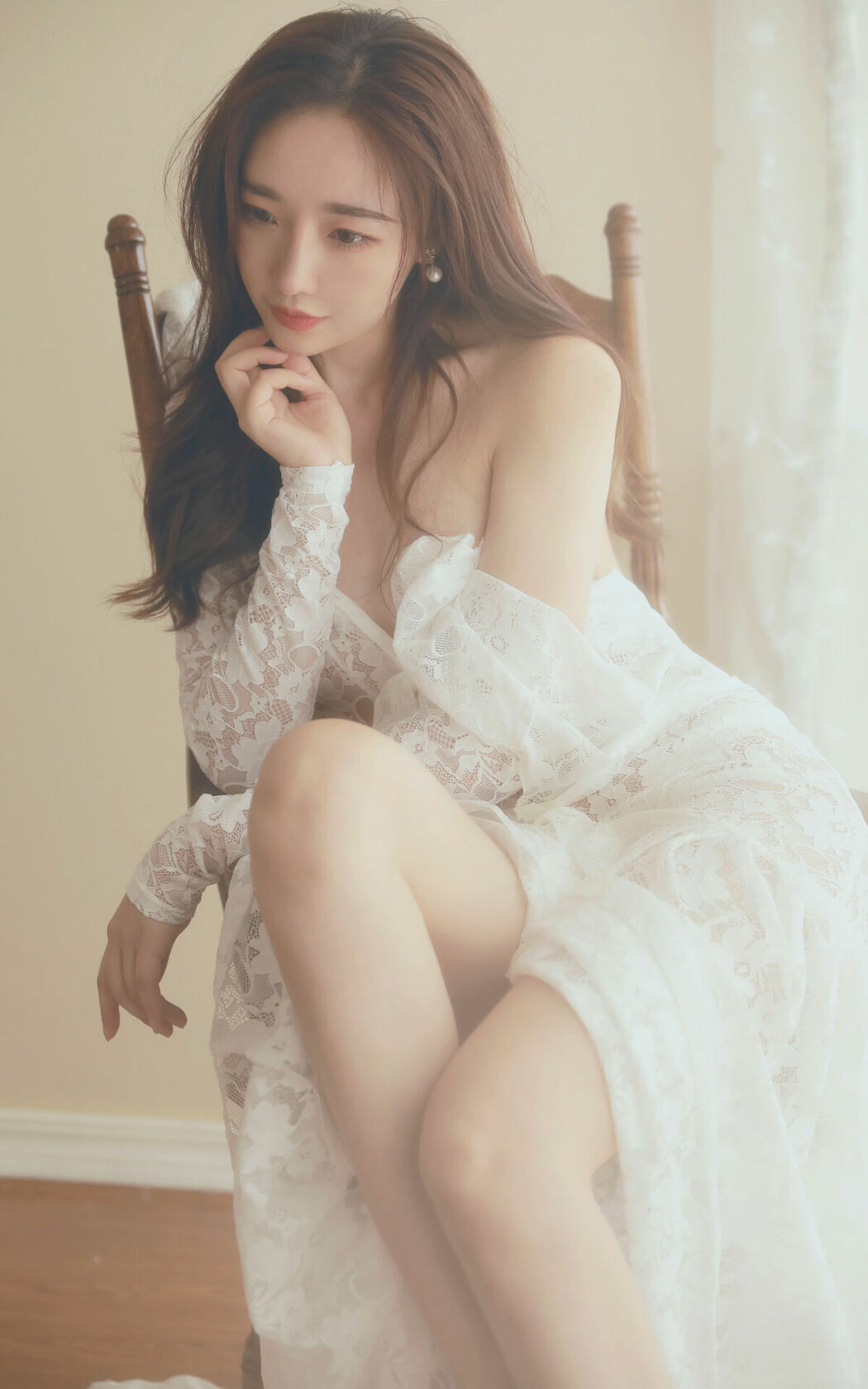 YiTuYu艺图语 Vol.9394 Li Ling Yu (15P)