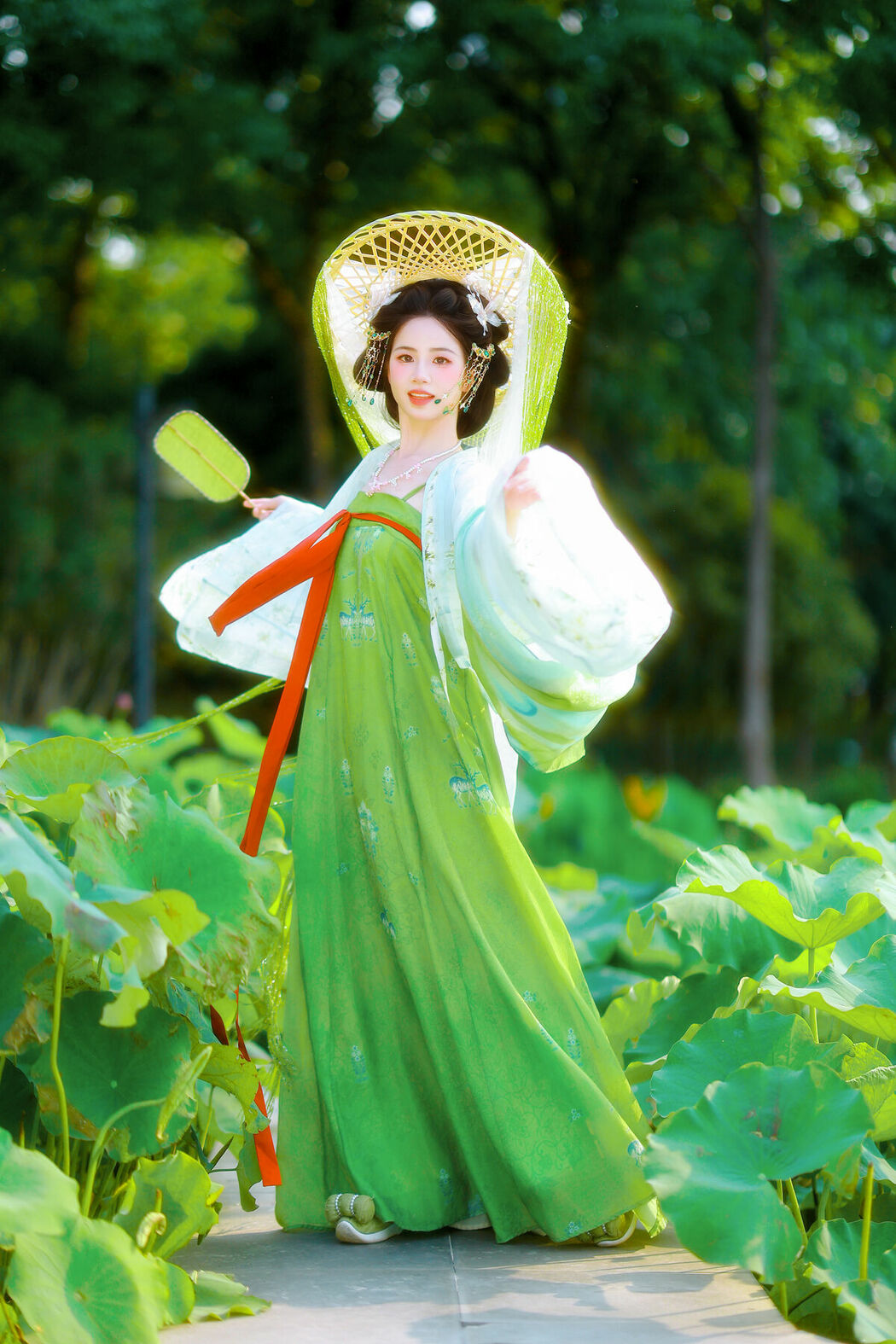 YiTuYu艺图语 Vol.9376 Xiao Du Tong Xue (64P)