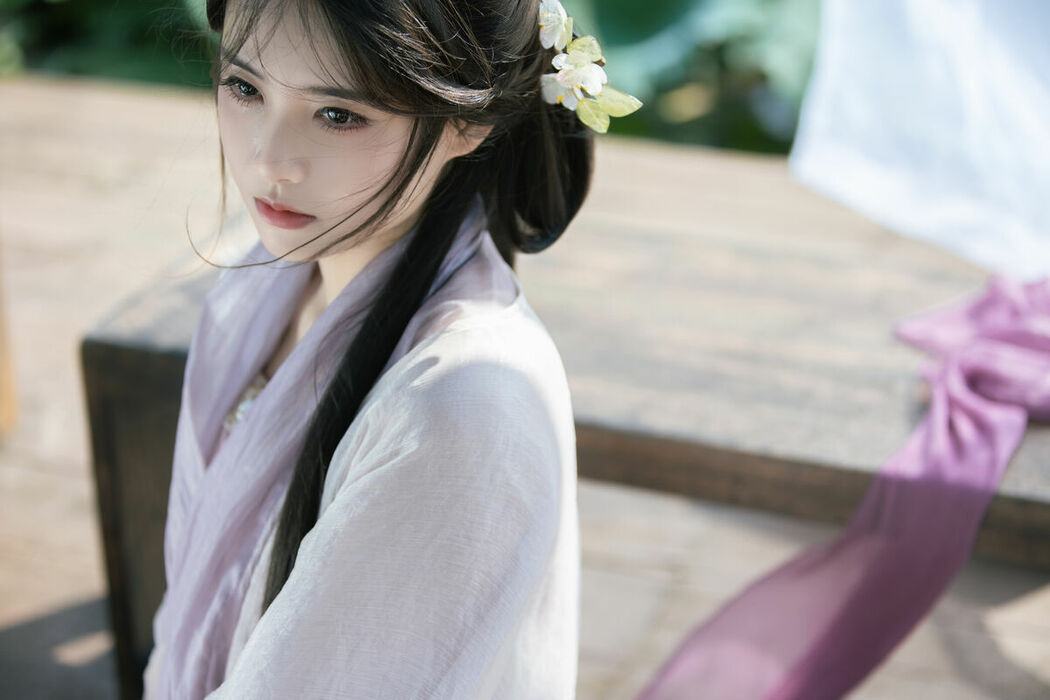 YiTuYu艺图语 Vol.9386 San Ye Jiang Jiang (44P)