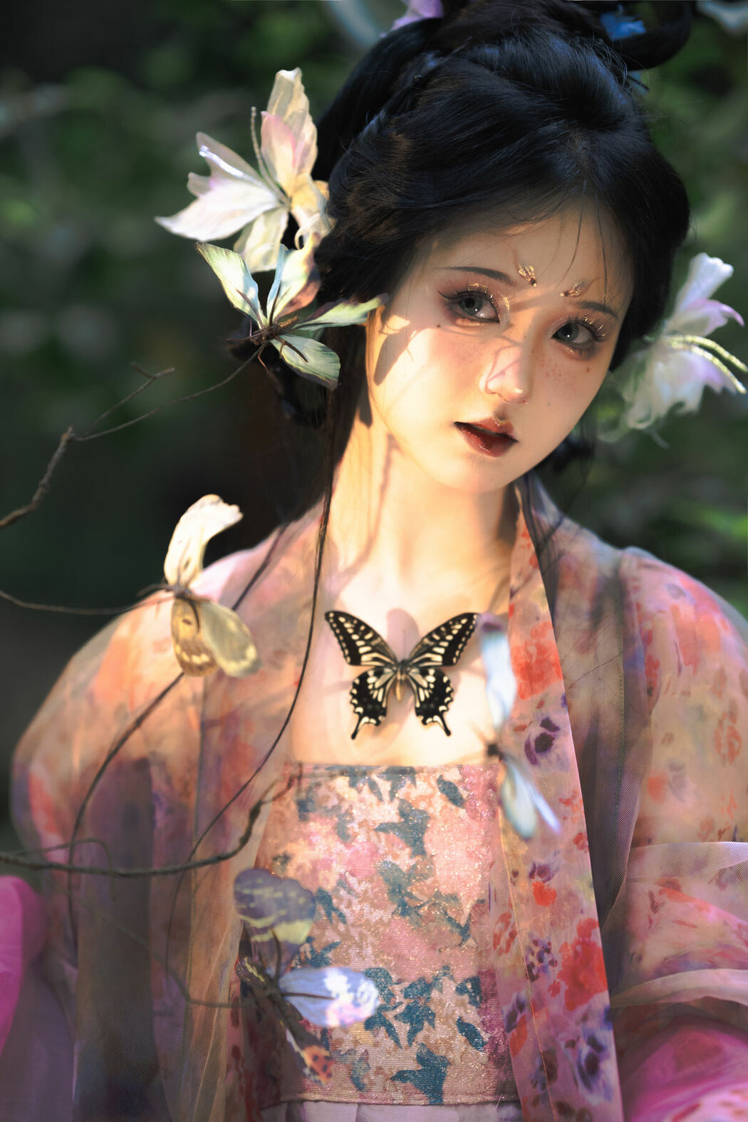 YiTuYu艺图语 Vol.9382 Zhi Chun He (16P)