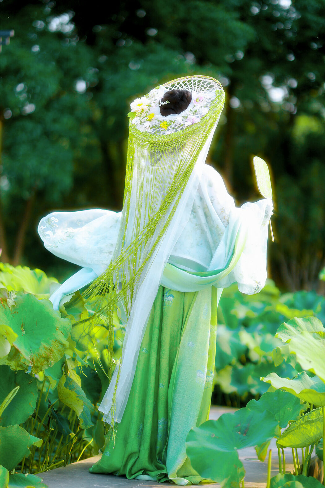 YiTuYu艺图语 Vol.9376 Xiao Du Tong Xue (64P)