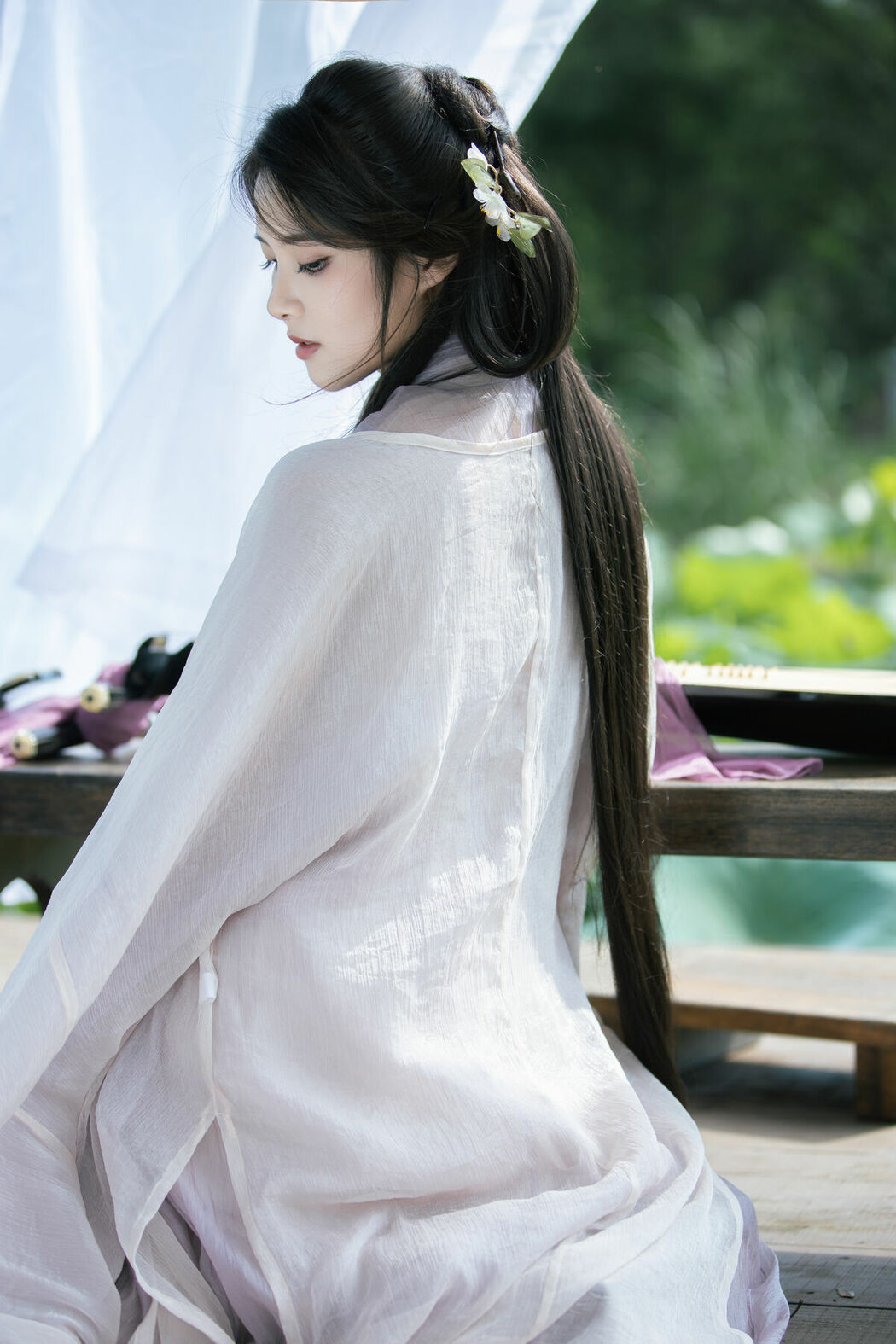 YiTuYu艺图语 Vol.9386 San Ye Jiang Jiang (44P)