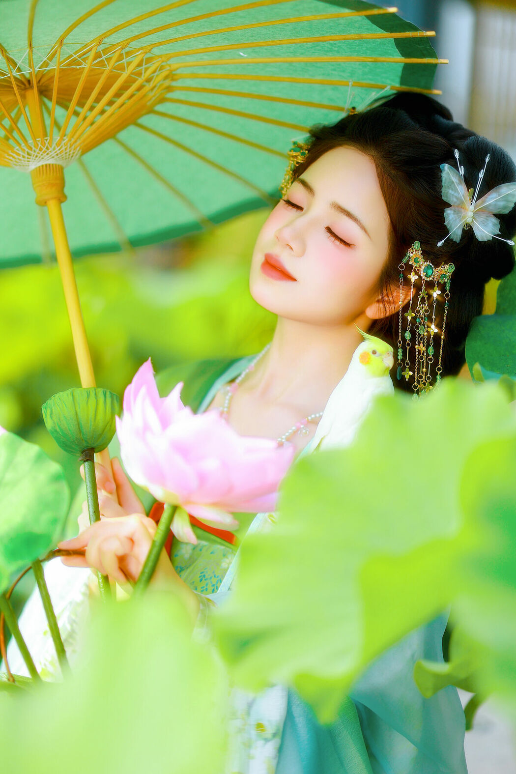 YiTuYu艺图语 Vol.9376 Xiao Du Tong Xue (64P)