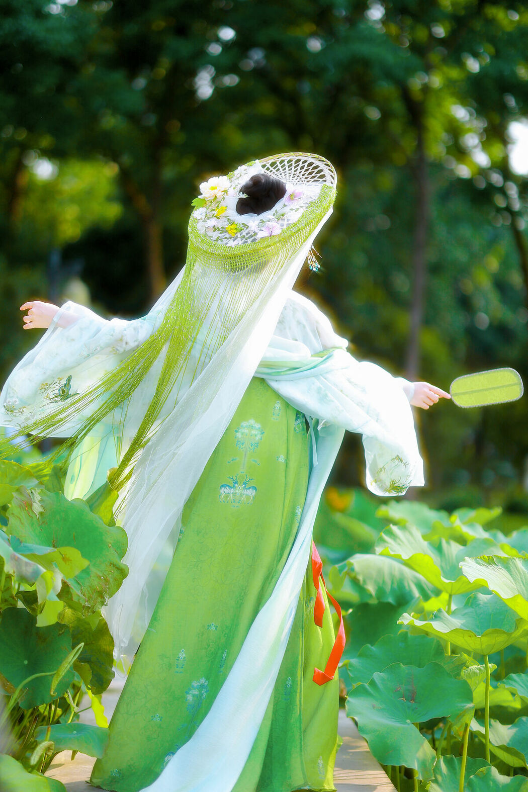 YiTuYu艺图语 Vol.9376 Xiao Du Tong Xue (64P)