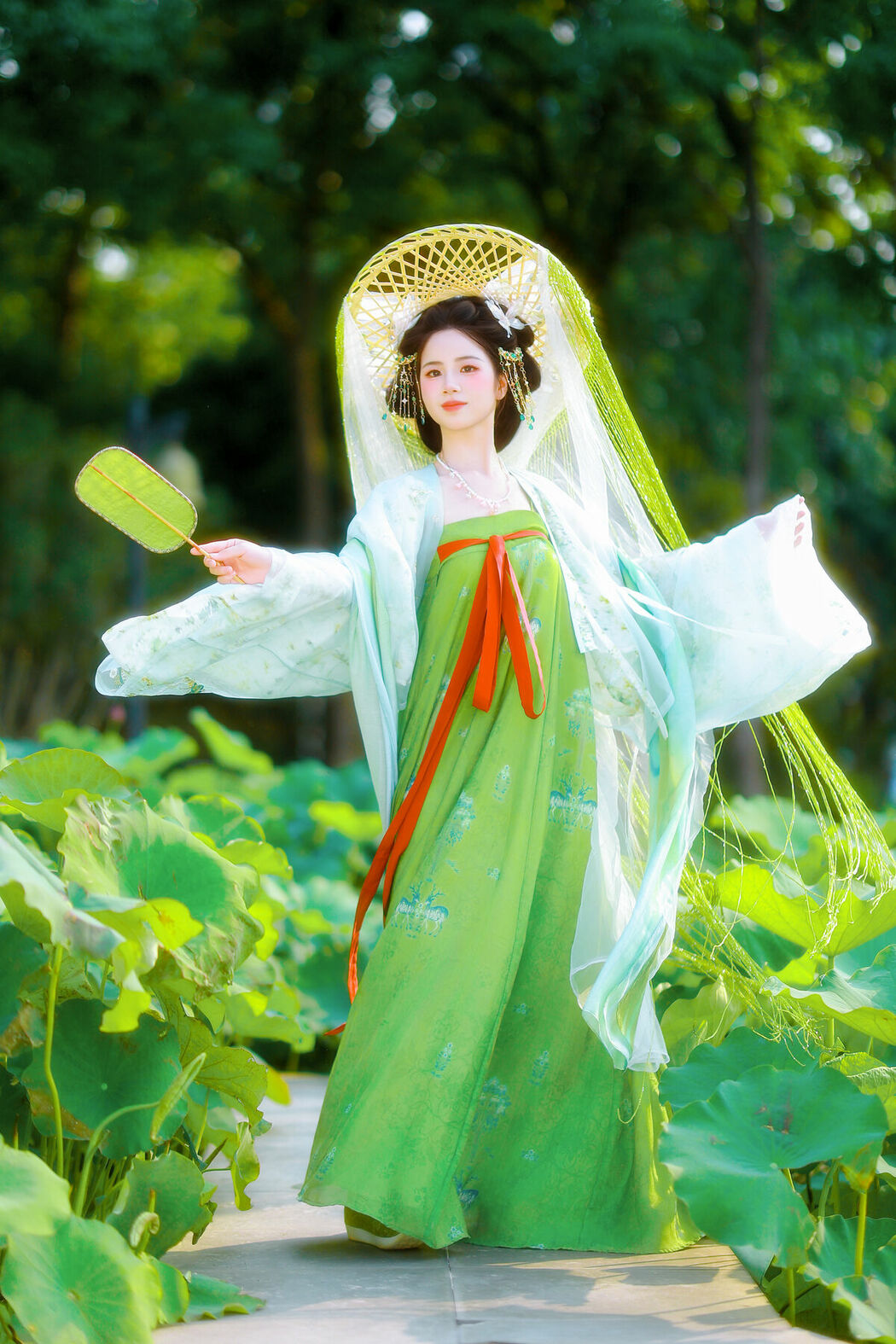 YiTuYu艺图语 Vol.9376 Xiao Du Tong Xue (64P)