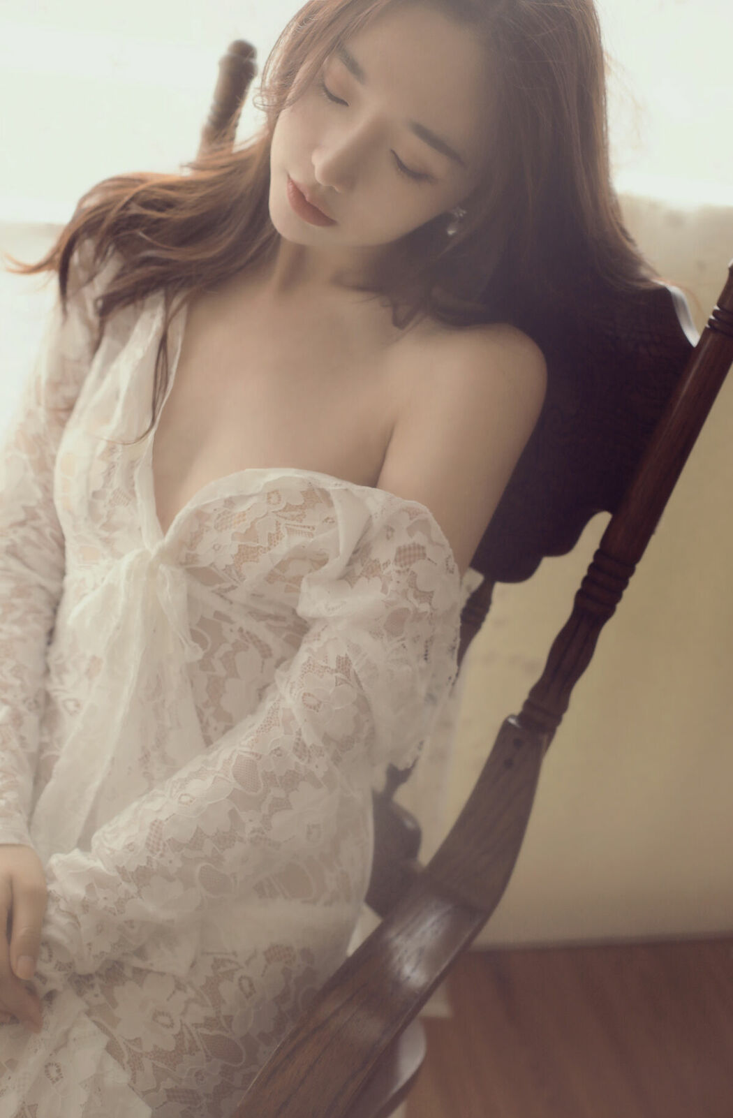 YiTuYu艺图语 Vol.9394 Li Ling Yu (15P)