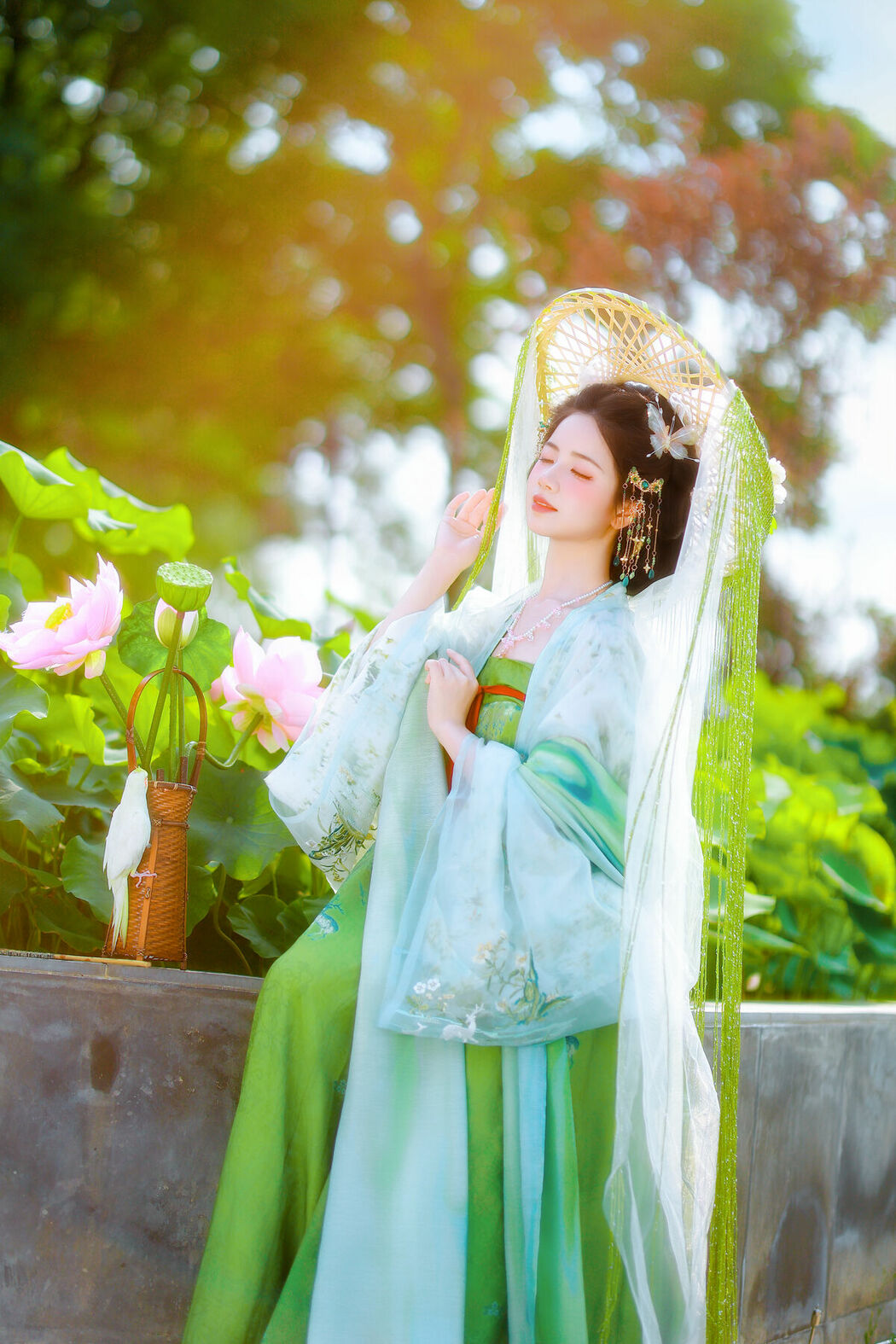 YiTuYu艺图语 Vol.9376 Xiao Du Tong Xue (64P)