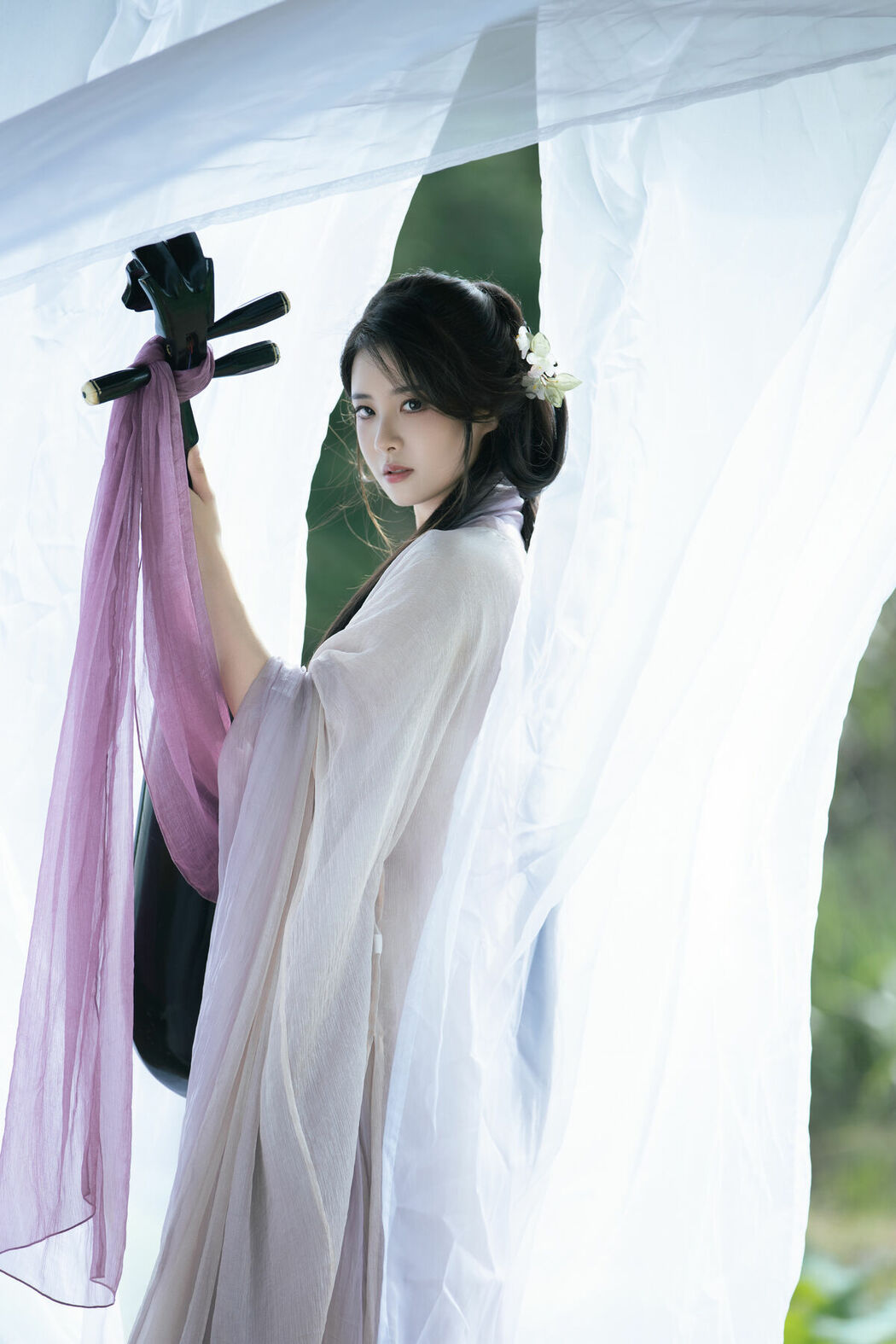 YiTuYu艺图语 Vol.9386 San Ye Jiang Jiang (44P)