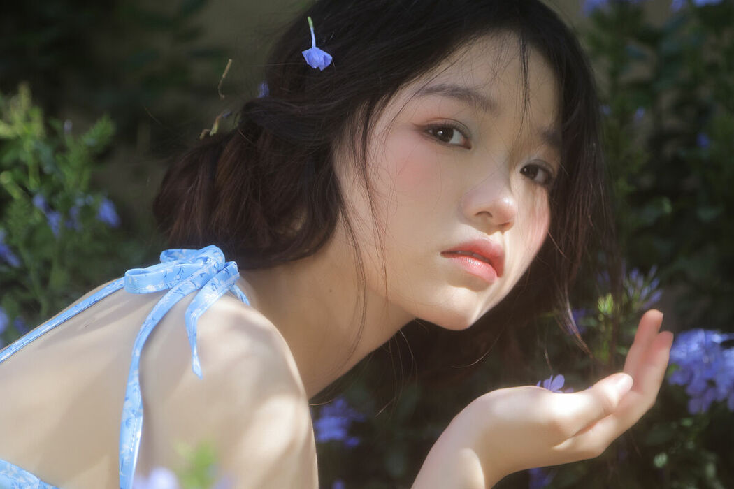 YiTuYu艺图语 Vol.9384 Bu Shi Jiang Zi (23P)