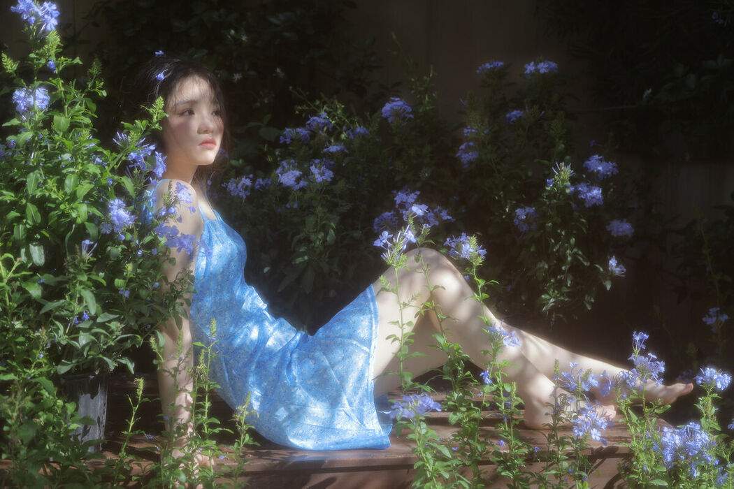 YiTuYu艺图语 Vol.9384 Bu Shi Jiang Zi (23P)