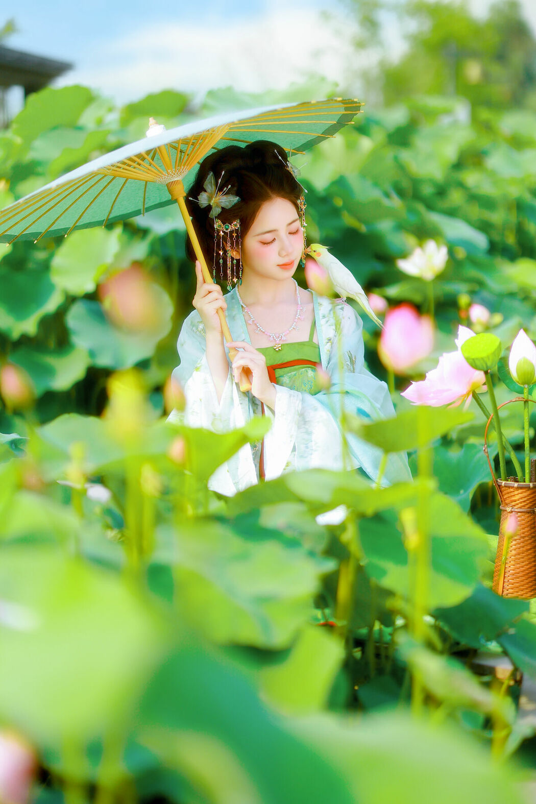 YiTuYu艺图语 Vol.9376 Xiao Du Tong Xue (64P)