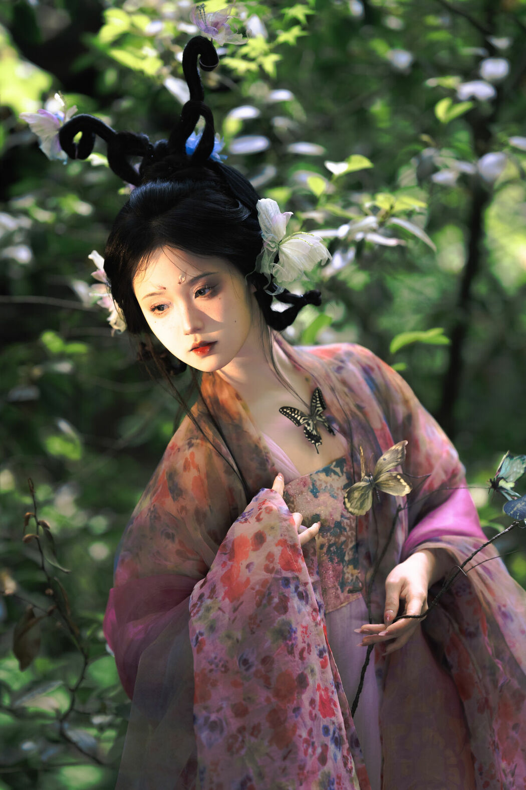 YiTuYu艺图语 Vol.9382 Zhi Chun He (16P)