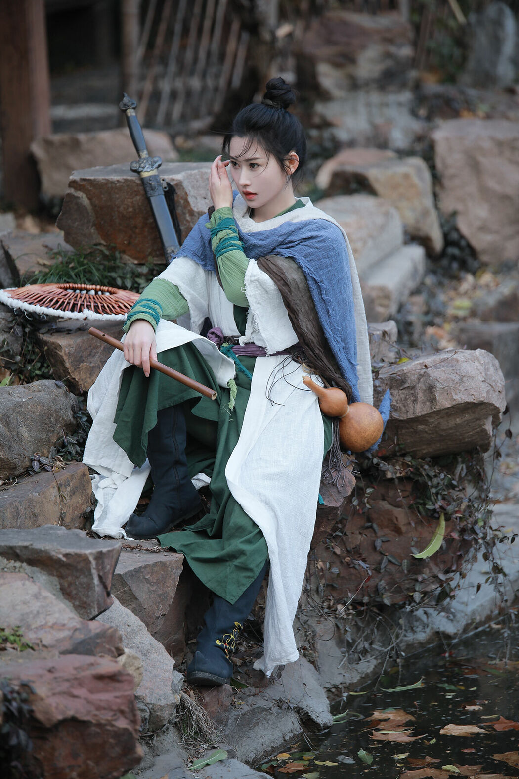 YiTuYu艺图语 Vol.9375 Yi Zhan Bai Cha Qing Huan (22P)