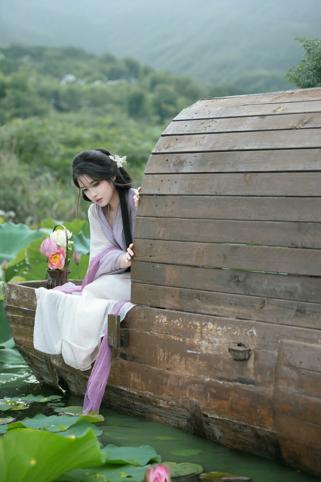 YiTuYu艺图语 Vol.9386 San Ye Jiang Jiang (44P)