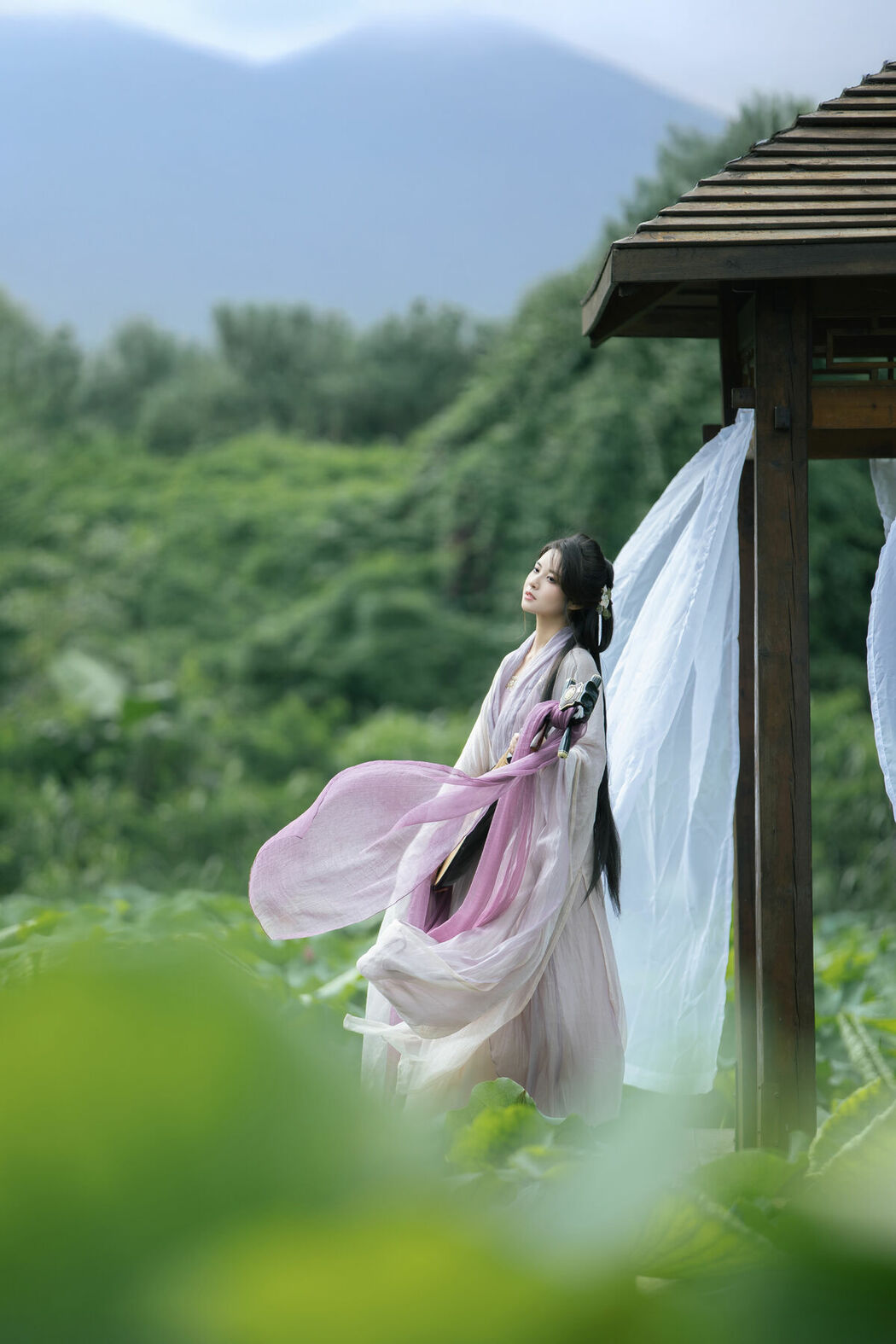 YiTuYu艺图语 Vol.9386 San Ye Jiang Jiang (44P)