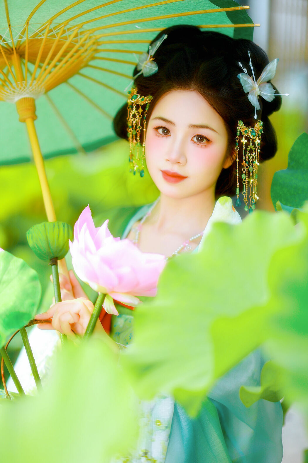 YiTuYu艺图语 Vol.9376 Xiao Du Tong Xue (64P)